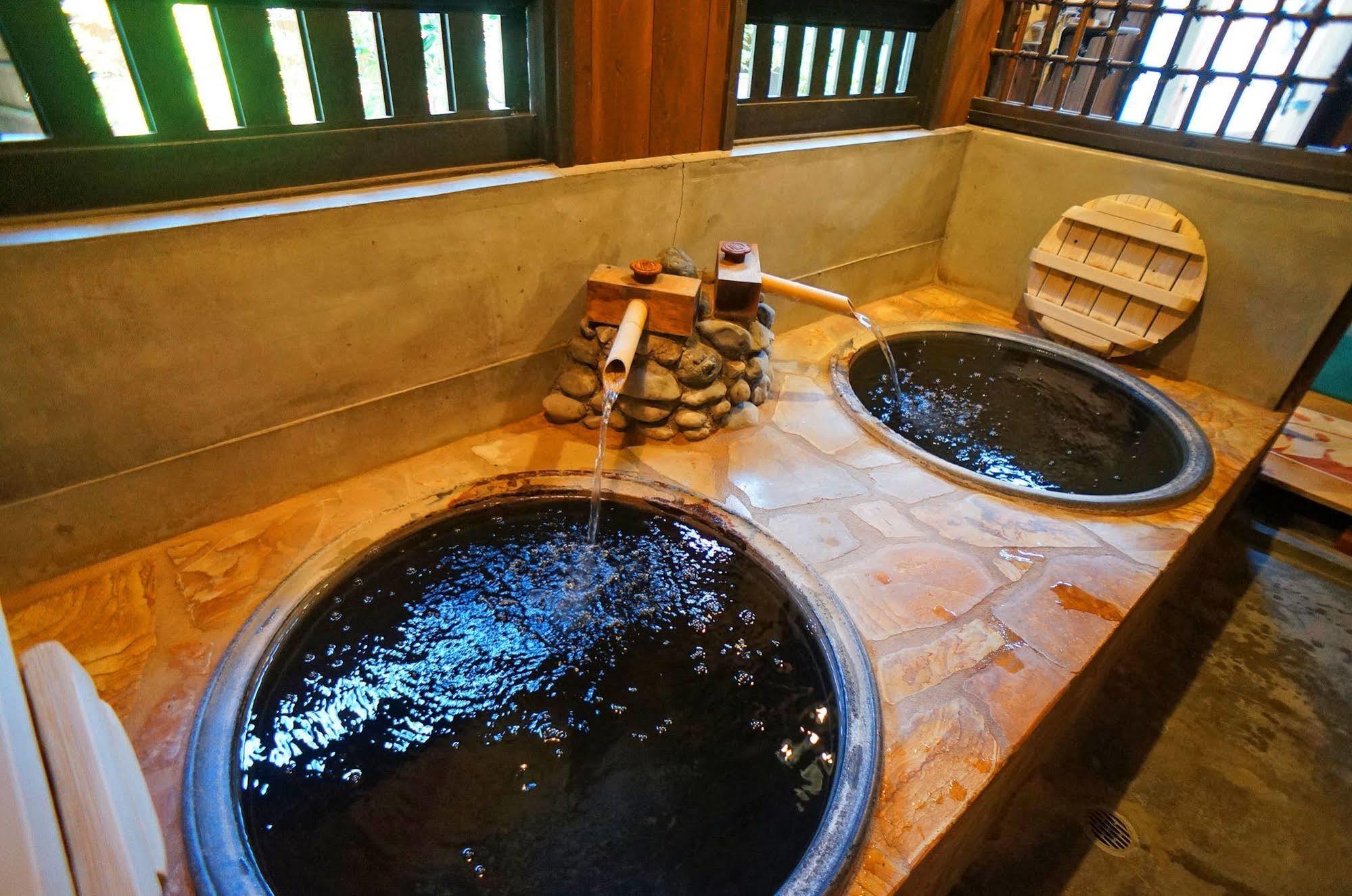 温泉宿ban屋 由布市 外观 照片